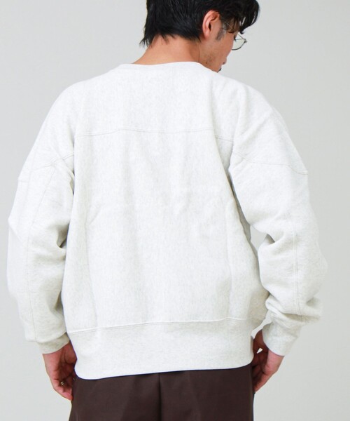 Champion(チャンピオン)の「【Champion】REVERSE WEAVE CREW NECK SWEATSHIRT(スウェット・メンズ・ライトグレー/ブラック・L/M)」の7枚目の写真
