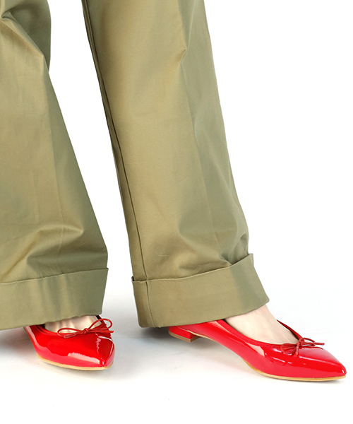 JELLY BEANS（ジェリービーンズ）の「【Made in Japan】【WEB限定】ポインテッドバレエシューズ(103-1125)JELLY BEANS(ジェリービーンズ)（バレエシューズ・レディース・ベージュ/ブラック/パイソン/レッド/ライトベージュ/シルバー/チェリーレッド/ピンクベージュ/ナチュラル/レオパード/パープル/ダークブラウン/アンティークシルバー/マルチ/アイボリー/ベージュ系その他/ブラック系その他/ミックスグレー/オフホワイト/ライトブラウン/ブラックミックス/ベージュ×ブラック/チェック/ブラック系1/ベージュ系その他2・22.5/24/23/23.5/24.5/25/21.5/22/25.5）」の20枚目の写真