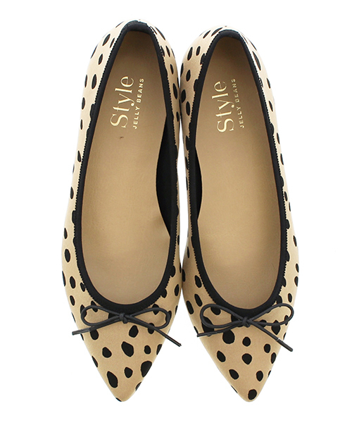 JELLY BEANS（ジェリービーンズ）の「【Made in Japan】【WEB限定】ポインテッドバレエシューズ(103-1125)JELLY BEANS(ジェリービーンズ)（バレエシューズ・レディース・ベージュ/ブラック/パイソン/レッド/ライトベージュ/シルバー/チェリーレッド/ピンクベージュ/ナチュラル/レオパード/パープル/ダークブラウン/アンティークシルバー/マルチ/アイボリー/ベージュ系その他/ブラック系その他/ミックスグレー/オフホワイト/ライトブラウン/ブラックミックス/ベージュ×ブラック/チェック/ブラック系1/ベージュ系その他2・22.5/24/23/23.5/24.5/25/21.5/22/25.5）」の16枚目の写真