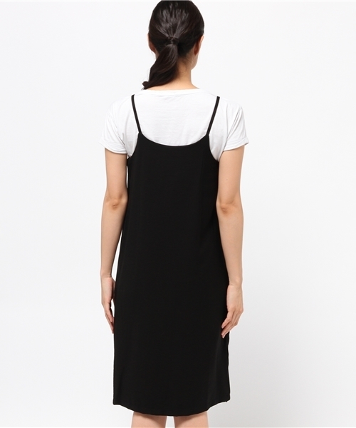 archives（アルシーヴ）の「無地 スリットキャミワンピース（ワンピース・レディース・ベージュ/ブラック/カーキ・MEDIUM）」の6枚目の写真