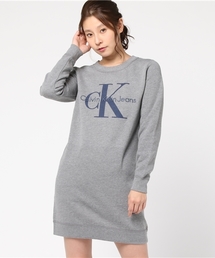 新品☆ カルバンクライン☆ワンピース☆12☆大きめ　ゆったり Calvin Klein（カルバン・クライン）の「ロゴスウェットワンピース