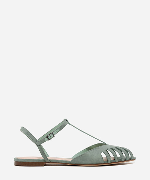 CHARLES & KEITH（チャールズ & キース）の「カットアウトサンダル / CUT-OUT SANDALS（サンダル・レディース・グリーン/レッド/ブラック・23cm/24cm/23.5cm/22.5cm/24.5cm）」の2枚目の写真
