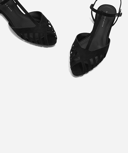 CHARLES & KEITH（チャールズ & キース）の「カットアウトサンダル / CUT-OUT SANDALS（サンダル・レディース・グリーン/レッド/ブラック・23cm/24cm/23.5cm/22.5cm/24.5cm）」の10枚目の写真
