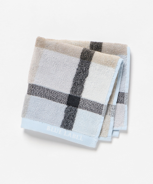 ブルーレーベル CRESTBRIDGE ミニタオル・ハンカチ4点セット 総額6，156円 BLUE LABEL CRESTBRIDGE（ブルーレーベルクレストブリッジ）の