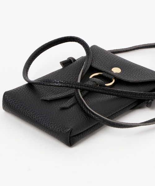 Fun & Daily（ファンアンドデイリー）の「F&D : リングレザー・イージーショルダー（ショルダーバッグ・レディース・ブラック/グレー・FREE）」の5枚目の写真