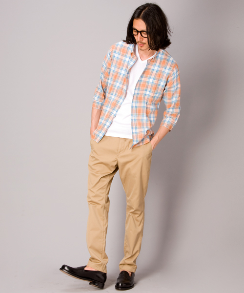 BEAUTY&YOUTH UNITED ARROWS（ビューティーアンドユースユナイテッドアローズ）の「BY ∴ チノ ノープリーツ テーパードパンツ◇§（チノパンツ・メンズ・ブラック/グレー/ブラウン/ベージュ/ターコイズブルー/ネイビー・SMALL/MEDIUM/LARGE/X-LARGE）」の16枚目の写真