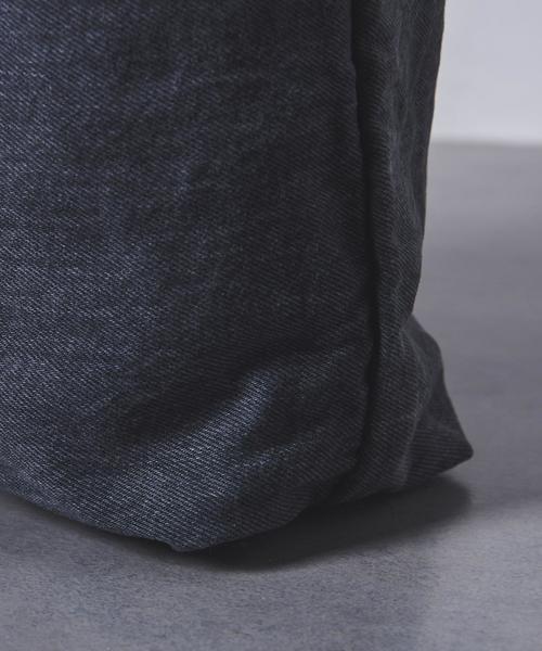 UNITED ARROWS（ユナイテッドアローズ）の「＜Aeta（アエタ）＞ DENIM SHOULDER 2■■■（ショルダーバッグ・メンズ・ブラック・FREE）」の6枚目の写真