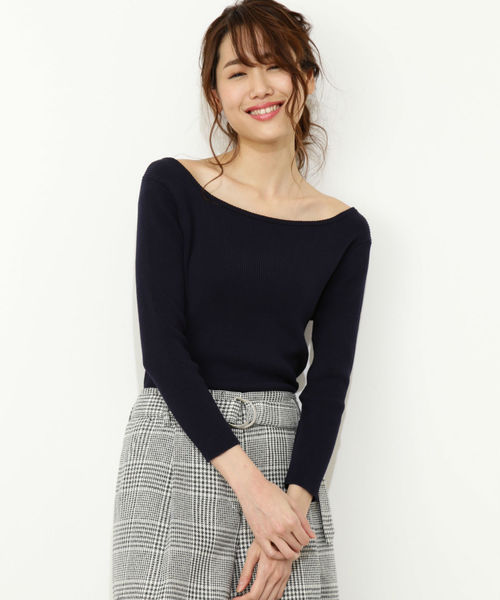 NATURAL BEAUTY BASIC（ナチュラルビューティーベーシック）の「◆ファインゲージリブ七分袖ニット（ニット/セーター・レディース・ブラック/ネイビー/ブルー/ホワイト系その他/グレー/レッド・MEDIUM）」の3枚目の写真