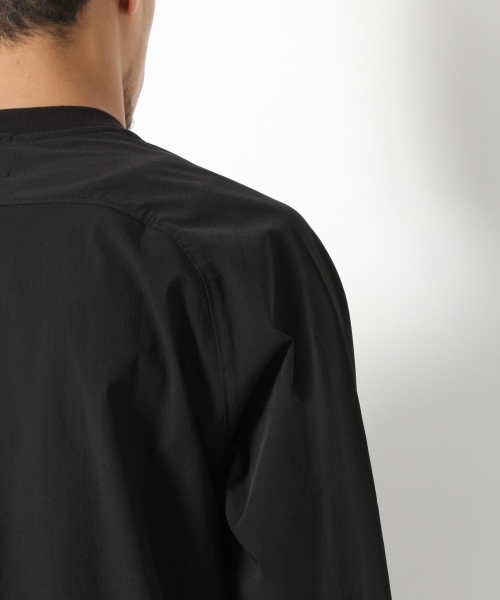 NUMERALS（ヌメラルズ）の「NUMERALS / プリントストレッチロングスリーブTシャツ【niko and ...】（Tシャツ/カットソー・メンズ・ブラック/ネイビー・MEDIUM/LARGE）」の9枚目の写真