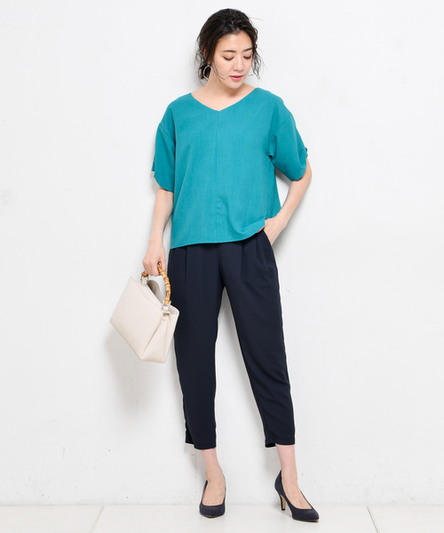 RIVE DROITE（リヴドロワ）の「麻調合繊Vネックブラウス（シャツ/ブラウス・レディース・ライトブルー/ベージュ/ネイビー/グリーン・FREE）」の12枚目の写真