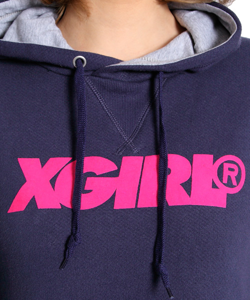 X-girl（エックスガール）の「SLANTED LOGO HOODIE DRESS（ワンピース・レディース・ブラック/アッシュグレー/ピンク/グリーン/ネイビー・1/2）」の12枚目の写真