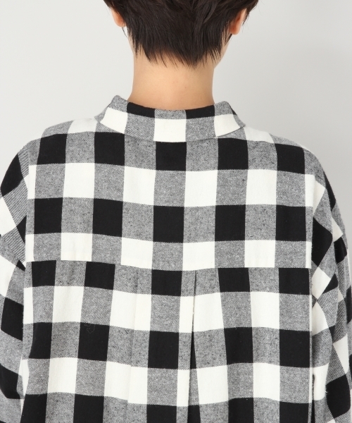LOWRYS FARM(ローリーズファーム)の「バッファローチェックシャツワンピース 805939(シャツワンピース・レディース・オフホワイト/ブルー/ブルー系その他・FREE)」の7枚目の写真
