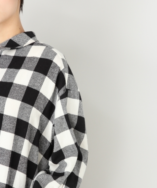 LOWRYS FARM(ローリーズファーム)の「バッファローチェックシャツワンピース 805939(シャツワンピース・レディース・オフホワイト/ブルー/ブルー系その他・FREE)」の9枚目の写真