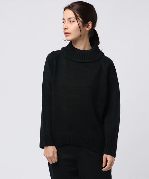 one way(ワンウェイ)の「立ち襟BIGニット(ニット/セーター・レディース・ホワイト/ライトグレー/ブラック/ライトブラウン/ダークブラウン・FREE)」の3枚目の写真