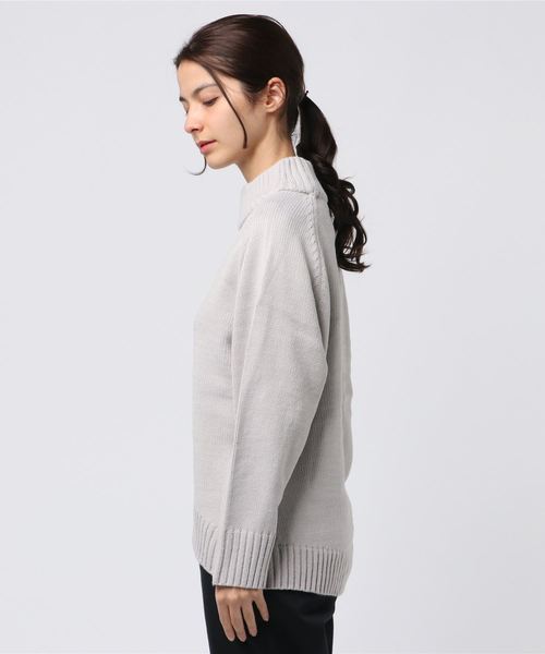 one way(ワンウェイ)の「立ち襟BIGニット(ニット/セーター・レディース・ホワイト/ライトグレー/ブラック/ライトブラウン/ダークブラウン・FREE)」の7枚目の写真