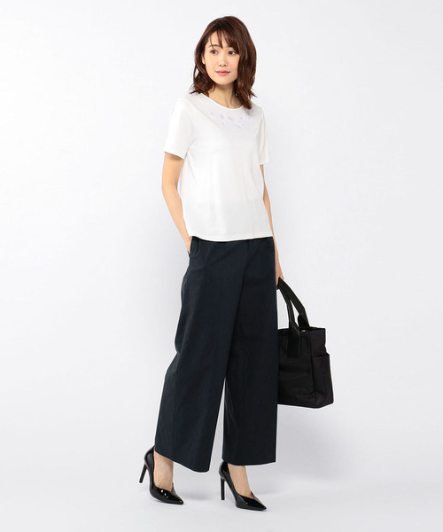 A/C DESIGN BY ALPHA CUBIC（エーシーデザインバイアルファキュービック）の「◇カタログ掲載◇刺しゅうプルオーバー（Tシャツ/カットソー・レディース・オフホワイト/ネイビー/サックスブルー/ブラック・M size/L size）」の5枚目の写真