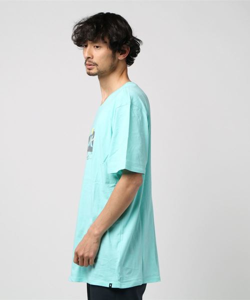 Hurley (ハーレー)の「M PUNKED & ONLY PREM TEE SS / ハーレー ロゴプリントTシャツ ユニセックス(Tシャツ/カットソー・メンズ・ブラック/ホワイト/グリーン・SMALL/MEDIUM/LARGE)」の4枚目の写真