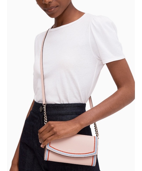 kate spade new york（ケイトスペード ニューヨーク）の「EVA EMBROIDERED WALLET ON A CHAIN（財布）」 WEAR