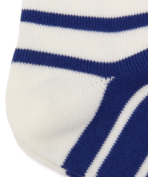 UNITED ARROWS(ユナイテッドアローズ)の「UAB 2TONE BORDER SOCKS ◆(ソックス/靴下・メンズ・ライトグレー/ケリー/コバルトブルー・フリー)」の4枚目の写真
