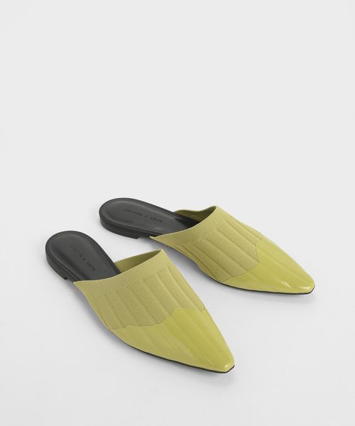 CHARLES & KEITH(チャールズ & キース)の「ニット ポインテッドトゥミュール / Knitted Pointed Toe Mules(スリッポン・レディース・ブラック/グリーン/ダークブルー・22.5cm/23cm/23.5cm/24.5cm/25cm/25.5cm)」の9枚目の写真