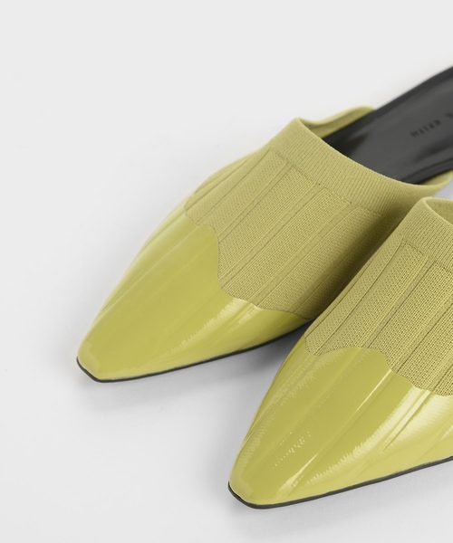 CHARLES & KEITH(チャールズ & キース)の「ニット ポインテッドトゥミュール / Knitted Pointed Toe Mules(スリッポン・レディース・ブラック/グリーン/ダークブルー・22.5cm/23cm/23.5cm/24.5cm/25cm/25.5cm)」の13枚目の写真