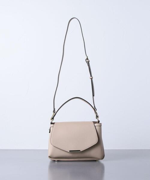 ユナイテッドアローズ　UBCS LTR FLAP SLD バッグ② ベージュ UNITED ARROWS（ユナイテッドアローズ）の「UBCS LTR FLAP SLD