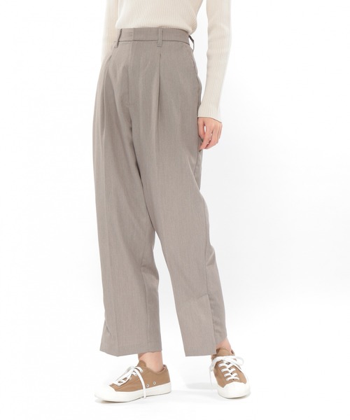 LAKOLE（ラコレ）の「サイドスリットストレートパンツ / LAKOLE（その他パンツ・レディース・ライトグリーン/ブラウン系その他/ライトイエロー・SMALL/MEDIUM）」の12枚目の写真