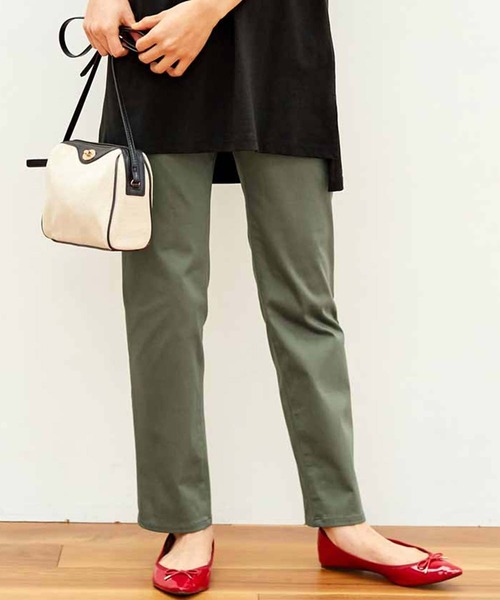 Live in comfort（リブインコンフォート）の「リブ　イン　コンフォート　これぞまさに！シルエットがちょうどいいチノパン（その他パンツ・レディース・カーキ/ベージュ/ブラック・10/5/8/9/6/7）」の3枚目の写真