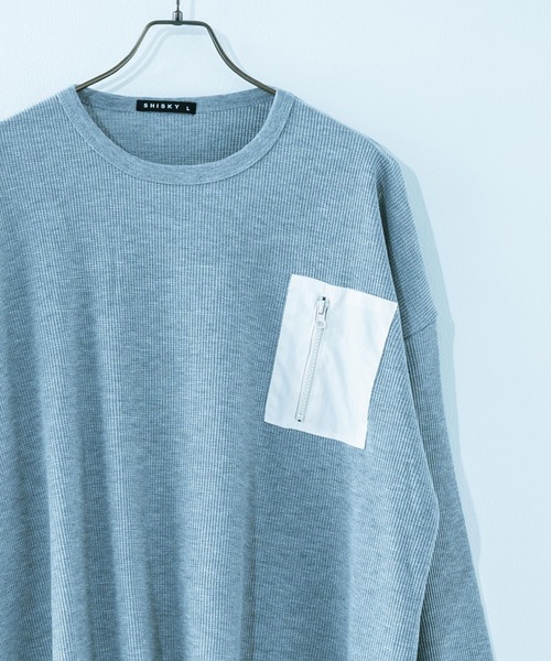 Ressaca(レサーカ)の「ワッフル クルー長袖カットソー ZIPポケット付き(Tシャツ/カットソー・メンズ・アイボリー/ベージュ/グレー/モカ/カーキ/ブラック・M/L/XL)」の4枚目の写真