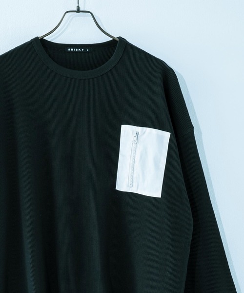 Ressaca(レサーカ)の「ワッフル クルー長袖カットソー ZIPポケット付き(Tシャツ/カットソー・メンズ・アイボリー/ベージュ/グレー/モカ/カーキ/ブラック・M/L/XL)」の3枚目の写真