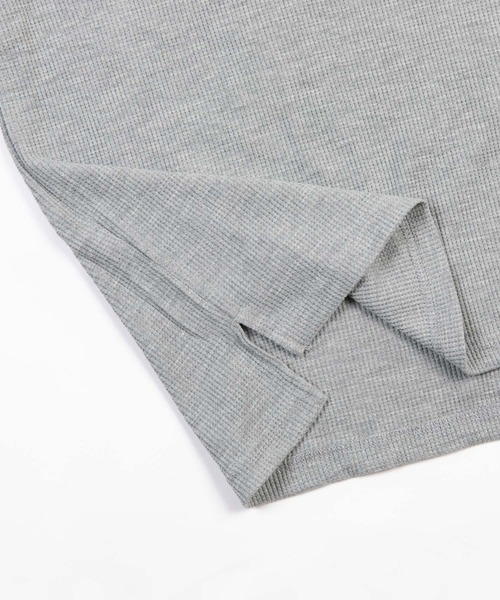 Ressaca(レサーカ)の「ワッフル クルー長袖カットソー ZIPポケット付き(Tシャツ/カットソー・メンズ・アイボリー/ベージュ/グレー/モカ/カーキ/ブラック・M/L/XL)」の9枚目の写真