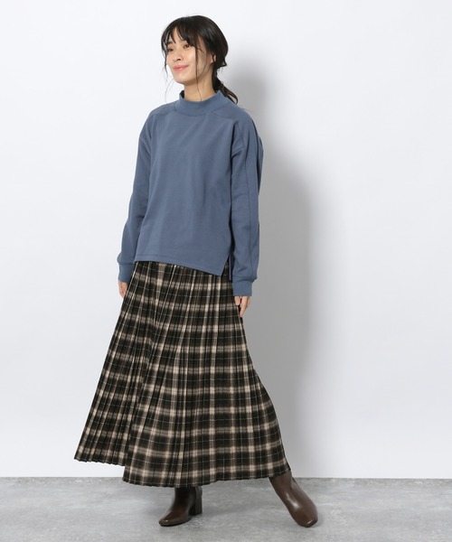 LAKOLE(ラコレ)の「ベアパイルモックネックプルオーバー / LAKOLE(スウェット・レディース・ブラウン系その他/ブラック/スカイブルー/サンドグレー・SMALL/MEDIUM)」の17枚目の写真