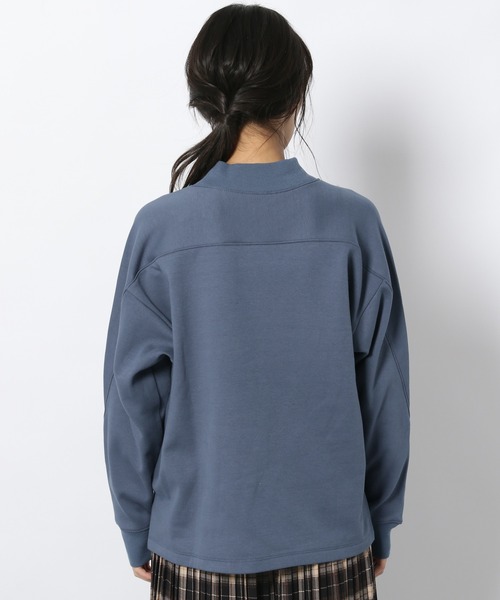 LAKOLE(ラコレ)の「ベアパイルモックネックプルオーバー / LAKOLE(スウェット・レディース・ブラウン系その他/ブラック/スカイブルー/サンドグレー・SMALL/MEDIUM)」の20枚目の写真