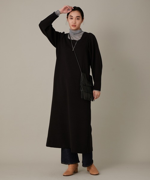 ADAM ET ROPE'(アダムエロペ)の「リップルワンピース(ワンピース・レディース・ブラック/キナリ・FREE)」の14枚目の写真