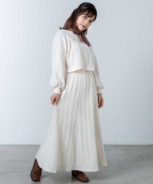 DuKKah(デュカ)の「dukkah/【低身長向け】【セットアップ対応商品】ケーブルロングスカート(スカート・レディース・ホワイト・X-SMALL)」の17枚目の写真