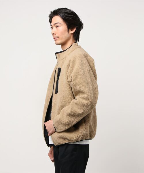 JOHN'S CLOSET(ジョンズクローゼット)の「【i】撥水加工 防風加工 リバーシブル シープボア スタンドブルゾン(ブルゾン・メンズ・ブラック/グレイッシュベージュ/ベージュ・MEDIUM/X-LARGE/LARGE)」の7枚目の写真