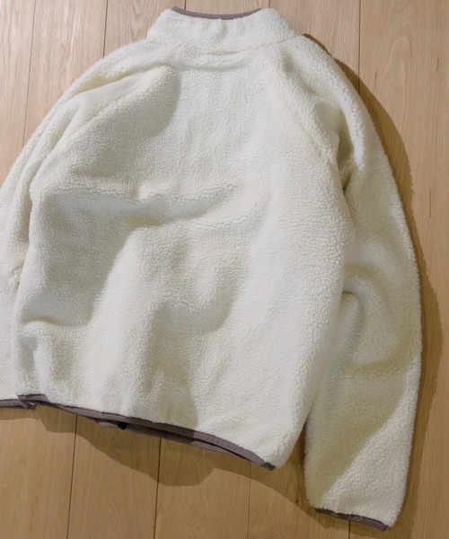 JOHN'S CLOSET(ジョンズクローゼット)の「【i】撥水加工 防風加工 リバーシブル シープボア スタンドブルゾン(ブルゾン・メンズ・ブラック/グレイッシュベージュ/ベージュ・MEDIUM/X-LARGE/LARGE)」の17枚目の写真
