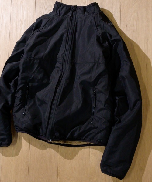 JOHN'S CLOSET(ジョンズクローゼット)の「【i】撥水加工 防風加工 リバーシブル シープボア スタンドブルゾン(ブルゾン・メンズ・ブラック/グレイッシュベージュ/ベージュ・MEDIUM/X-LARGE/LARGE)」の18枚目の写真