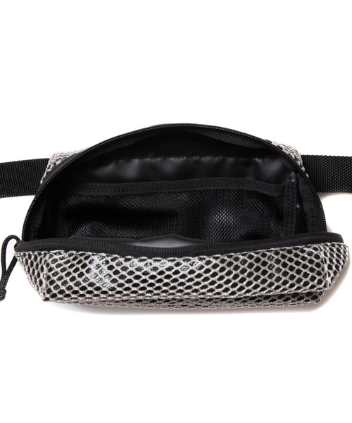 ROTTWEILER（ロットワイラー）の「MESH WAIST BAG（ボディバッグ/ウエストポーチ・メンズ・ベージュ/ブラック・ONE SIZE）」の5枚目の写真