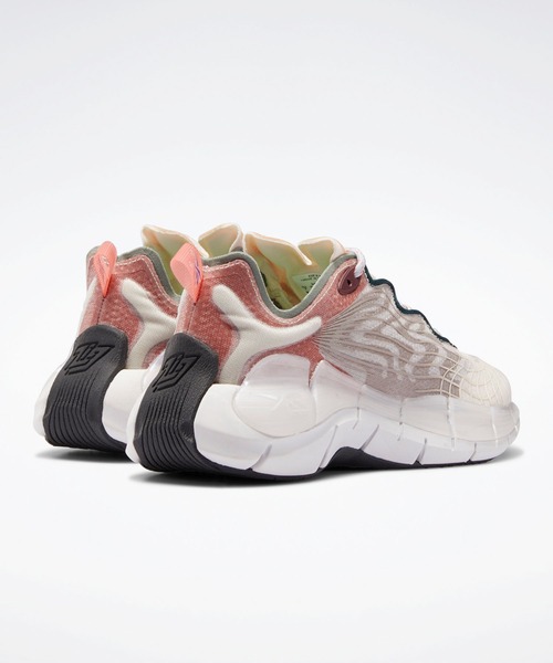 Reebok(リーボック)の「ジグ キネティカ II / Zig Kinetica II Shoes(スニーカー・レディース・ベージュ系その他/ブラック系その他/ホワイト×ライム・25.5cm/27.5cm/22.5cm/23.5cm/24.5cm/28.0cm/26.5cm/24.0cm/25.0cm/27.0cm/26.0cm/23.0cm/22.0cm)」の17枚目の写真