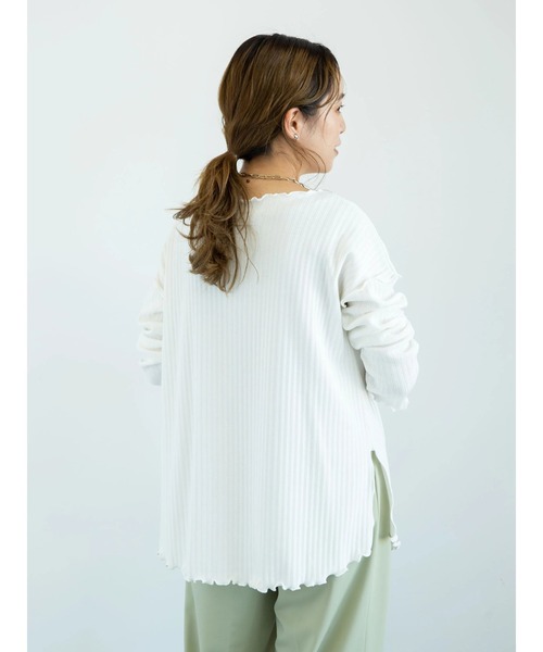 earth music&ecology(アースミュージックアンドエコロジー)の「【WEB限定】ランダムリブチュニック *(Tシャツ/カットソー・レディース・オフホワイト/ライトベージュ・FREE)」の6枚目の写真