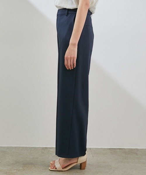 ROPE' PICNIC（ロペピクニック）の「【マシンウォッシャブル】リネン調センタープレスクロップドパンツ（その他パンツ・レディース・グレー/ネイビー/ピンク系その他2・38/40）」の4枚目の写真