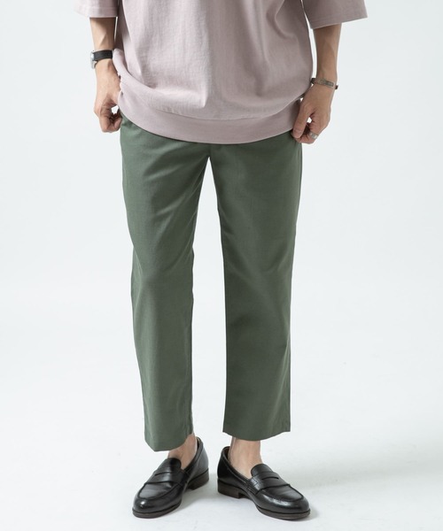 ITEMS URBANRESEARCH（アイテムズ アーバンリサーチ）の「リネン混 ストレッチテーパードパンツ（その他パンツ・メンズ・カーキ/ベージュ/ブラック/グレー・MEDIUM/LARGE）」の4枚目の写真