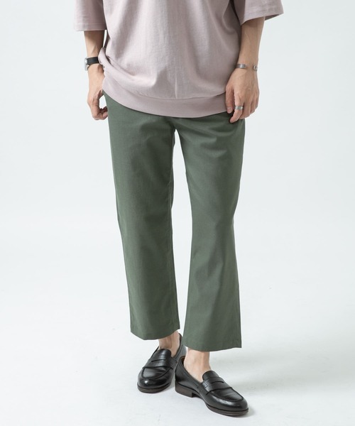 ITEMS URBANRESEARCH（アイテムズ アーバンリサーチ）の「リネン混 ストレッチテーパードパンツ（その他パンツ・メンズ・カーキ/ベージュ/ブラック/グレー・MEDIUM/LARGE）」の9枚目の写真