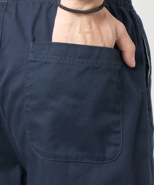 Champion（チャンピオン）の「Champion/チャンピオン ツイル 無地 ショーツ ハーフパンツ（チノパンツ・メンズ・ホワイト/ブラック/ベージュ/ネイビー/カーキ・M/L/XL）」の14枚目の写真