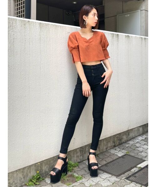 EMODA（エモダ）の「バックオープンショートトップ（シャツ/ブラウス・レディース・ホワイト/ブラック/グレー/その他/オレンジ・FREE）」の21枚目の写真