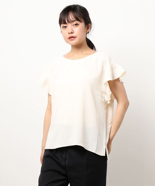 Te chichi TERRASSE（テチチテラス）の「バックリボンフレア袖ブラウス（シャツ/ブラウス・レディース・オフホワイト/オレンジ/ネイビー・ﾌﾘ-）」の2枚目の写真