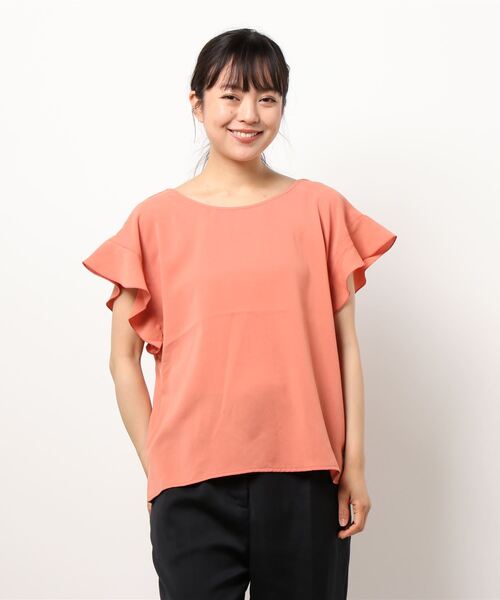 Te chichi TERRASSE（テチチテラス）の「バックリボンフレア袖ブラウス（シャツ/ブラウス・レディース・オフホワイト/オレンジ/ネイビー・ﾌﾘ-）」の6枚目の写真