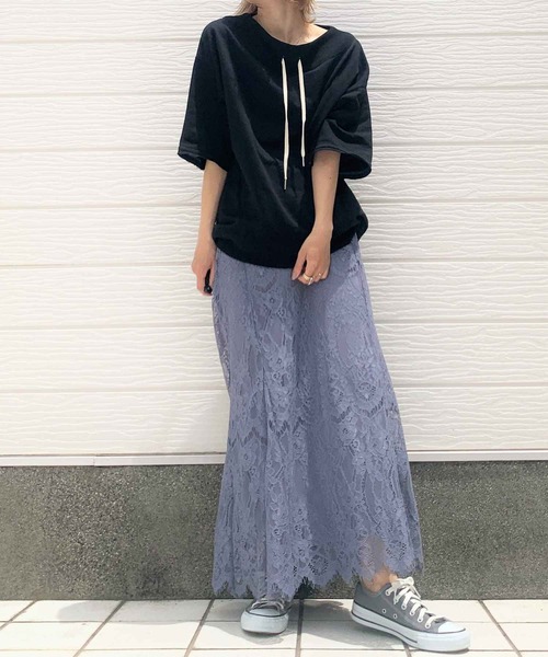 Q（キュー）の「ミニ裏毛リブネックトップス（スウェット・レディース・ブラック/ライトグレー・MEDIUM）」の10枚目の写真