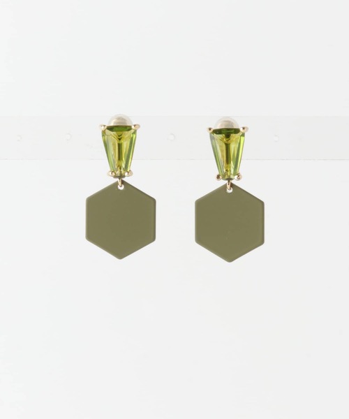 SMELLY(スメリー)の「マットカラーイヤリング(イヤリング・レディース・ブラウン/グリーン・-)」の3枚目の写真